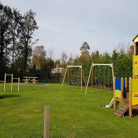 Pretty In Sint Maartenszee Semesterbostad