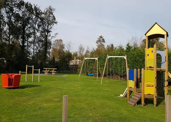 Pretty In Sint Maartenszee Semesterbostad